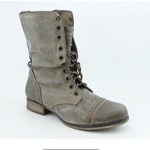 Steve Madden women’s troopa 2.0 BRAND NEW